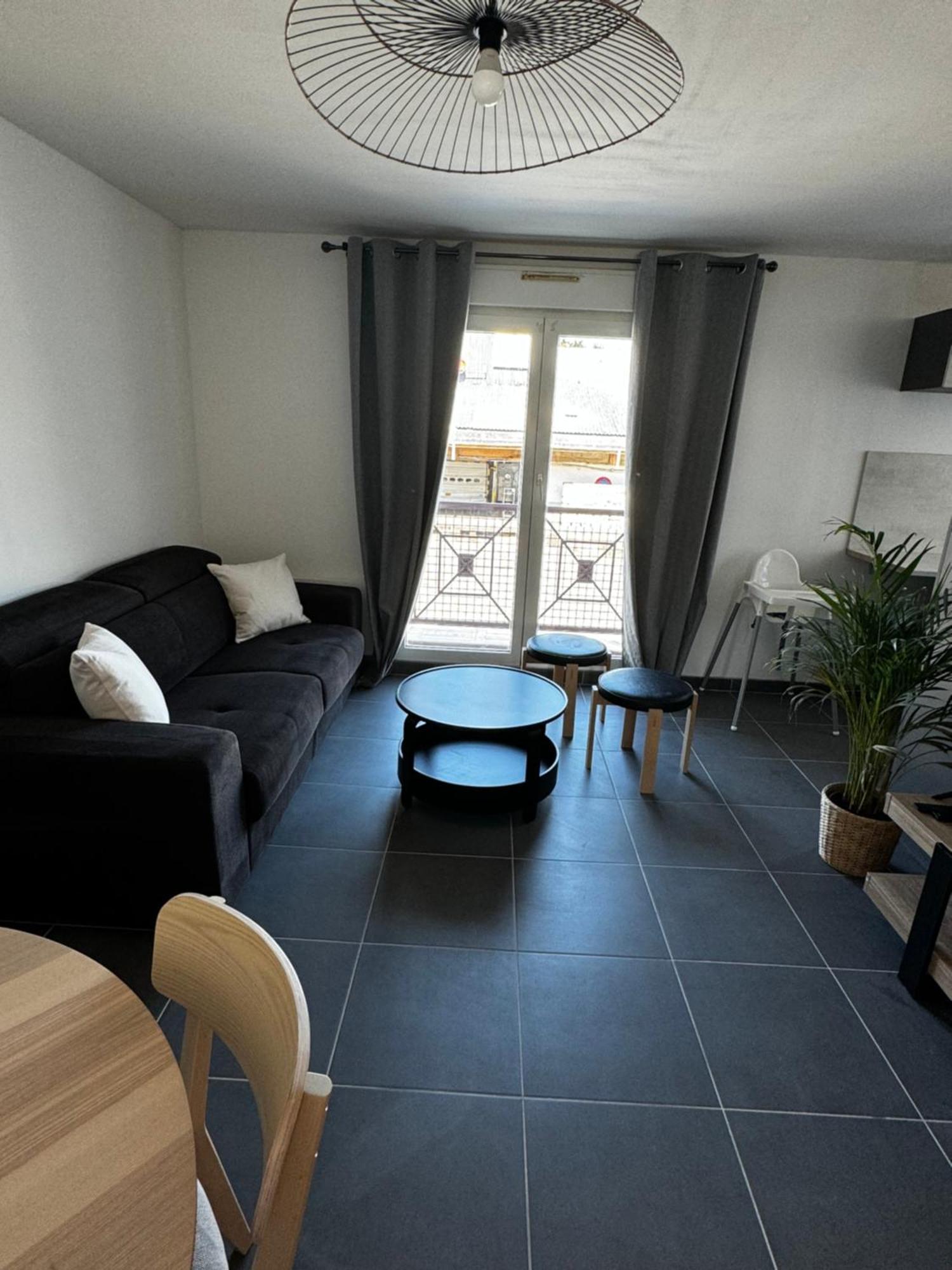 Au Coeur De Port Apartment Bagian luar foto